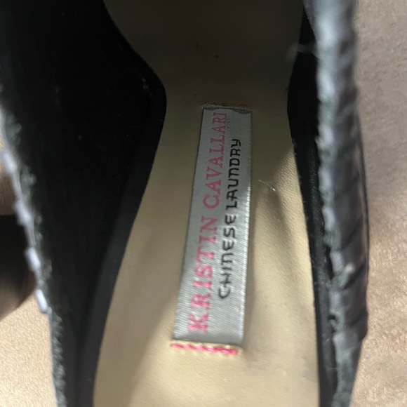 COPY - Kristen Cavalleri Chinese Laundry clog style slide on heels! Like New - Picture 2 of 5
